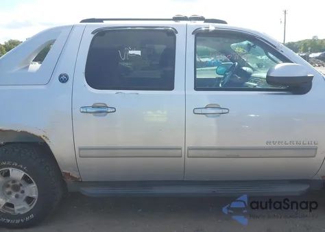 2013 Chevrolet Avalanche Ls from USA, damaged, VIN 3GNTKEE78DG190925